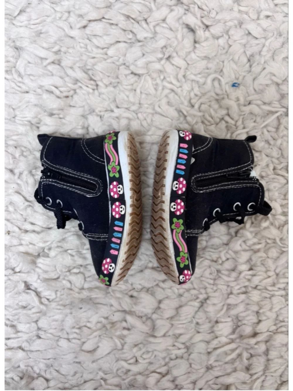 Baby Little Berry Black Pink Butterfly Mushroom High Top Shoes Size 5 Zip